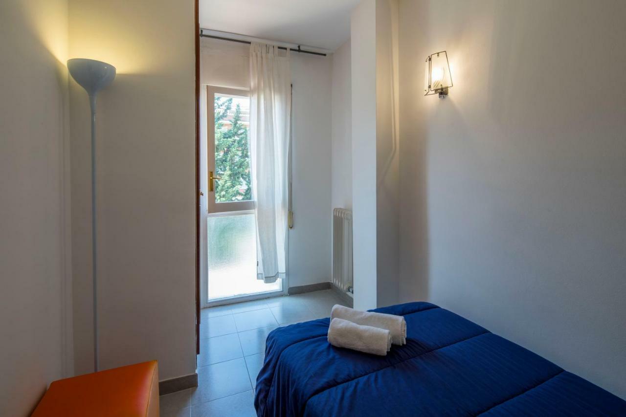 ジローナApartamento Castell De Pereladaアパートメント エクステリア 写真